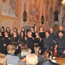 Koncertom pjevačkih zborova u župnoj crkvi u Klanjcu obilježena godišnjica p. Marijana Gajšaka